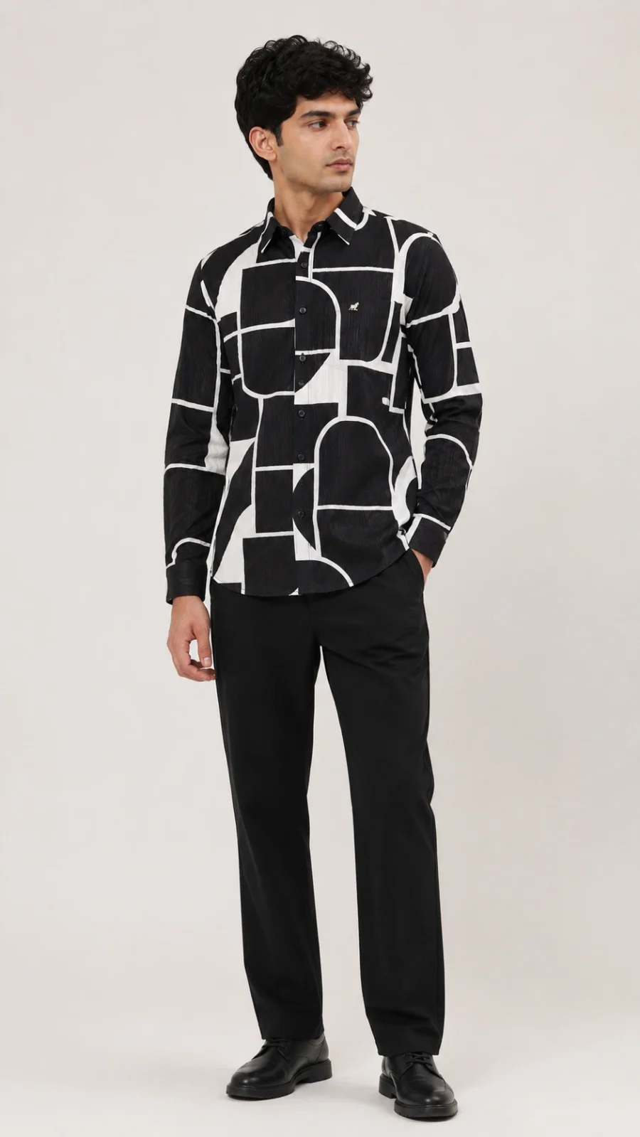 Men's Black & White Geometric Print Full Sleeve Casual Shirt