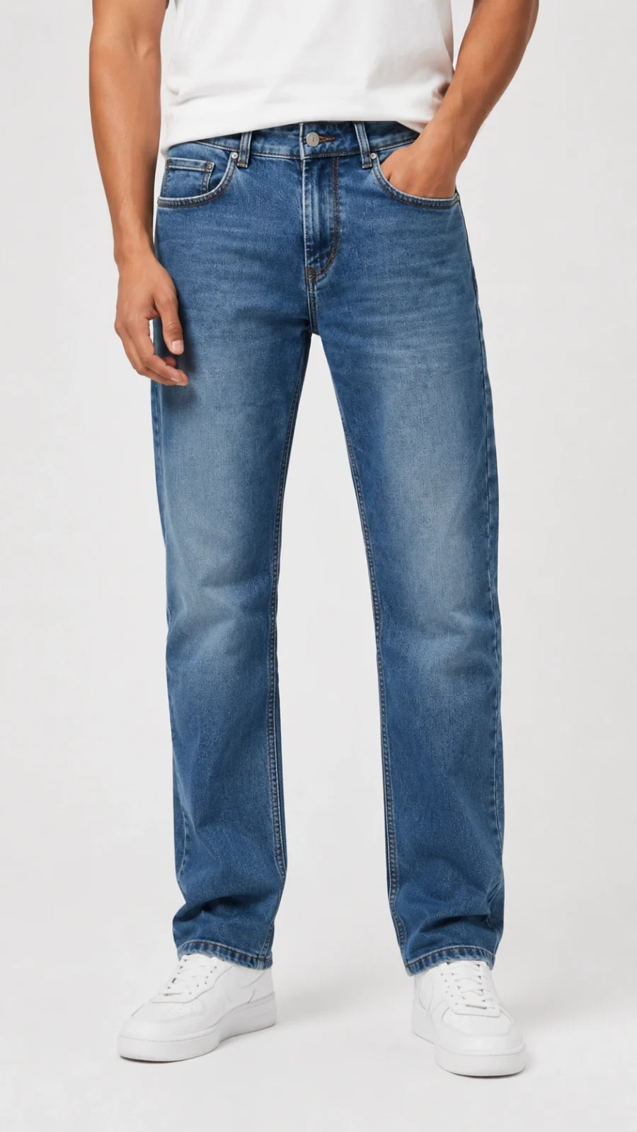 Men's Light Blue Washed Straight Fit Denim Jeans